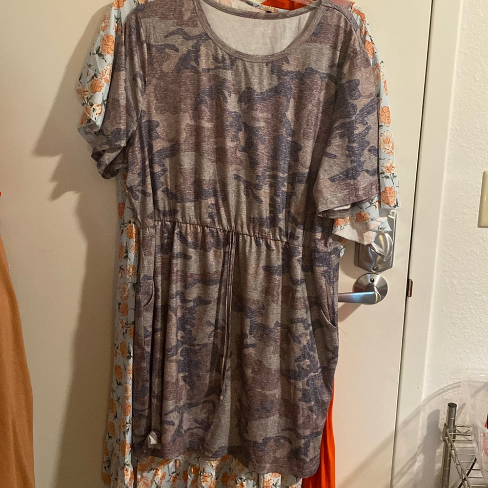 1x Dress